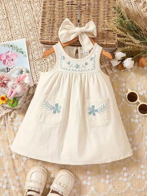 Baby Clothes Embroidery Ideas, Embroidery Designs For Baby Girl, Embroidery Baby Clothes, Baby Dress Embroidery, Vintage Baby Dresses, Kids Dress Collection, Baby Dress Design