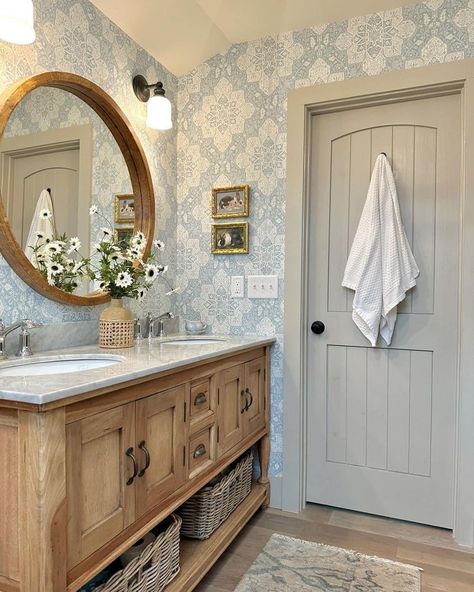 French Country Cottage Bathroom, Country Cottage Farmhouse, French Country Bathroom, Deco Bathroom, Cottage Bathroom, Country Bathroom, House Updates, Upstairs Bathrooms, French Country Cottage