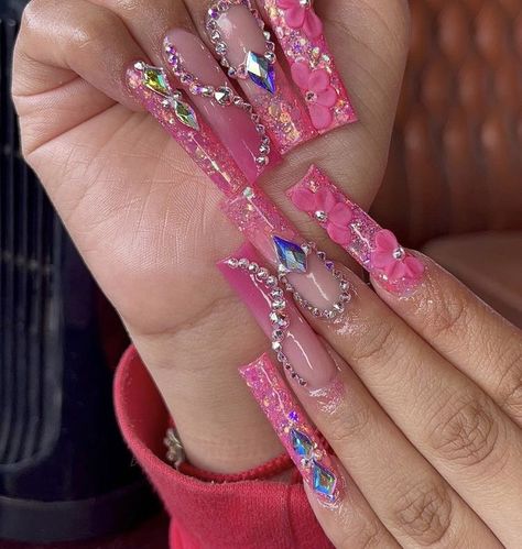 Barbie Nails Long, Extra Pink Nails, Extra Acrylic Nails Designs, Glitter Bling Nails, Neon Nail Ideas Summer, Nails For Graduation, Clothes Transformation, Neon Nail Ideas, Nail Poses