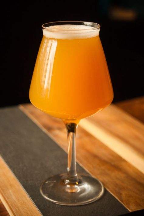 Beer Recipes Homebrew, Ipa Recipe, Craft Beer Design, Beer Brewing Recipes, Hazy Ipa, Beer Recipe, Brewery Design, Brewing Recipes, Homebrew Recipes