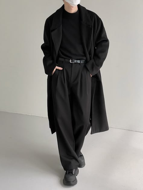 Black Outfits For Men, Black Coat Outfit, Gay Outfits, Women Right, Asian Streetwear, Streetwear For Men, Trench Coat Outfit, Winter Fashion Coats, Trench Coat Men