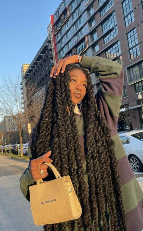 Braided Marley Hair, Marley Box Braids, Jumbo Hairstyles For Black Women, Jumbo Faux Locs Long, Long Jumbo Twists, Jumbo Marley Twists Long, Marley Twist Hairstyles Long, Jumbo Twists Natural Hair, Chunky Marley Twists