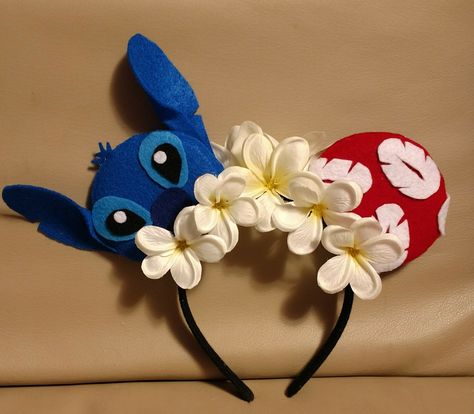 Disney. Minnie ears. DIY. Lilo & stitch. Lilo And Stitch Minnie Ears, Stitch Minnie Ears, Lilo And Stitch Disney Ears, Lilo And Stitch Ears, Stitch Mouse Ears, Disneyland Ears Diy, Lilo And Stitch Mickey Ears, Custom Disney Ears, Stitch Disney Ears