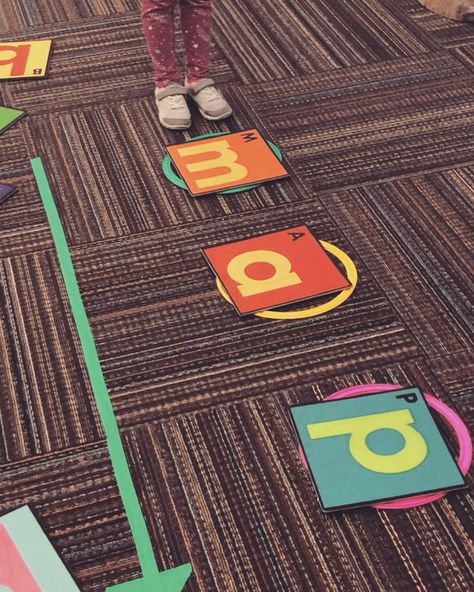 Phonics Movement Activities, Cvc Games Kindergarten, Phonics Games Kindergarten, Reading Methods, Games Kindergarten, Jumbo Letters, Summer Lesson, Interactive Displays, Phonics Blends