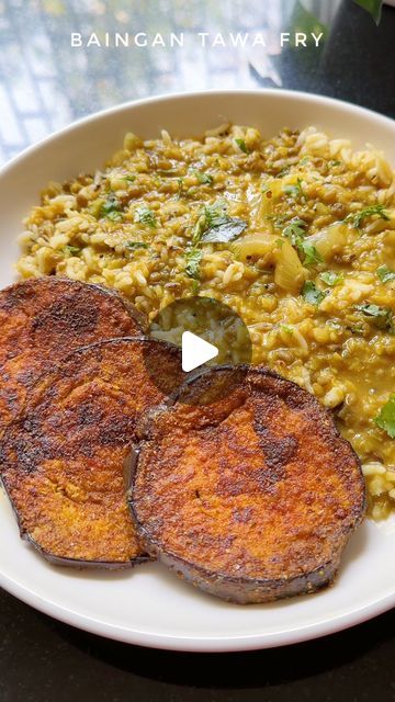 Aishwarya Sane on Instagram: "Vangyache Kaap // Baingan Tawa Fry 💜  After the first 2 recipes went viral, here’s another take on the crowd favourite Vangyache Kaap☺️ this is by far the easiest version ✨  Ingredients~ 1 medium eggplant 1 tbsp sattu powder (alternatively use besan)  Spice mix- 1/2 tsp haldi, 1tbsp red chilli powder, 1tsp cumin powder, 1tsp coriander powder, 1tsp amchur powder/chaat masala, 1tsp garam masala, pinch of hing.  Salt to taste  Recipe instructions in the video ! 🫶🏻 Happy Cooking 🧑🏻‍🍳   #foodofmaharashtra #fried #trendingreels #reelsinstagram #reelkarofeelkaro #goodfood #brinjal #eggplant #eggplantrecipes #easyrecipe #marathifood #vangyachekaap #traditionalfood  [Maharashtra, Explore Marathi Food, Maharashtrian cuisine, snacks, side dish, Baingan, vanga, eggp Marathi Food, Amchur Powder, Baingan Masala, Red Chilli Powder, Happy Cooking, Chaat Masala, Spice Mix, Coriander Powder, Eggplant Recipes