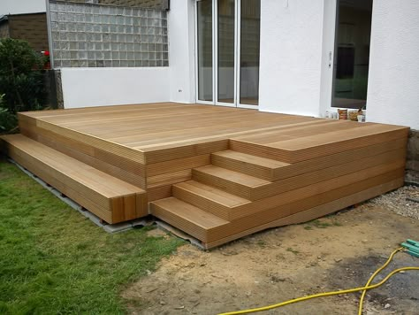 Mahogany Decking, Balkon Decor, Wooden Terrace, Deck Steps, Patio Deck Designs, Wooden Deck, Deck Stairs, Deck Designs Backyard, Deck Designs