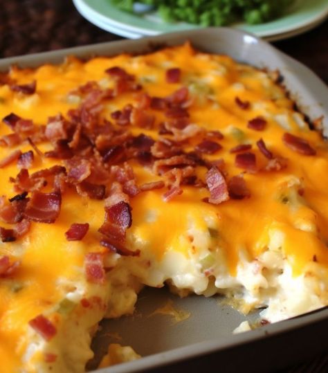 Oh dear! I made this meal for a potluck, and it went like lightning Hominy Casserole, Hominy Recipes, Bacon Potato Casserole, Southern Tomato Pie, Twice Baked Potatoes Casserole, Baked Potato Casserole, Bacon And Cheese, Potato Recipes Side Dishes, Twice Baked Potatoes