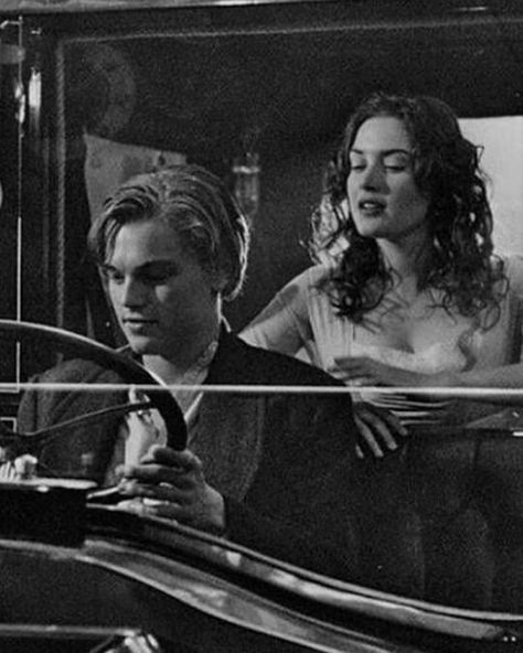 Jack Rose Titanic on Instagram: “Jack Dawson:-Where to miss?? __________________________________ Rose Dawson:- To the stars...💫 _________________________________ . . .…” Titanic Leonardo Dicaprio, Leo And Kate, Jack Rose, Leonardo Dicaprio 90s, Jack Dawson, Young Leonardo Dicaprio, Black And White Photo Wall, Psychological Facts, Titanic Movie