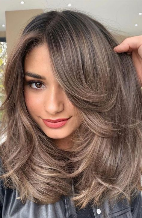 Hair Colors Easy To Maintain, Ash Brown Hair Color 2023, Hair Color Ideas For Brunettes2023, Hair Color 2023 Trends Women Brunette, Latest Hair Color Trends 2023 For Women, New Hair Colour Trend 2023, Hair Colour Trends 2023 Brunette, Trending Hair Colors 2023, Brown Short Hair Colors