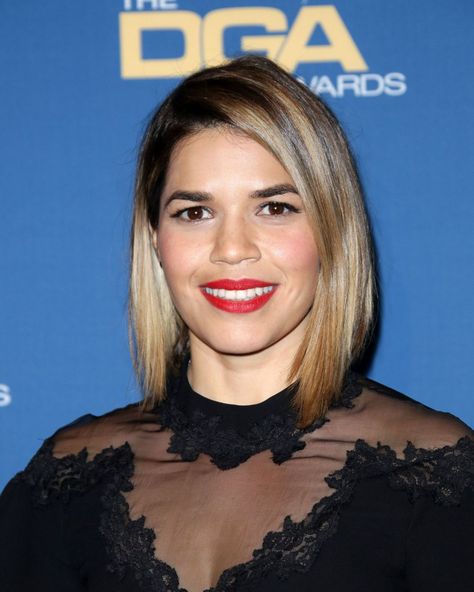 America Ferrera America Ferrera Hair Short, America Ferrera Hair, America Ferrara, Superstore Tv, Superstay Maybelline, Blonde Transformation, Inspiring Hairstyles, Hair Today Gone Tomorrow, Female Image