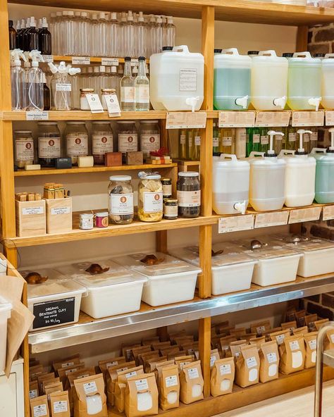 Refill Store, Zero Waste Grocery Store, Apothecary Design, Bulk Store, Zero Waste Store, Aussie Food, Plastic Free July, Grocery Store Design, Eco Store