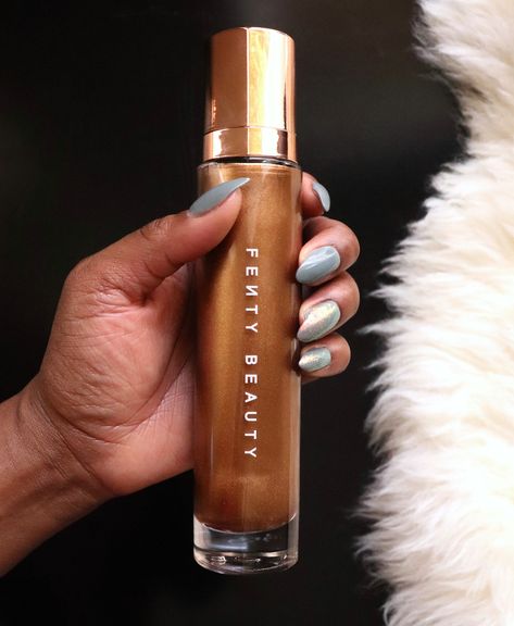 Body Lava Fenty, Fenty Body Lava, Fenty Beauty Skincare, Fenty Products, Body Lava, Fenty Makeup, Rihanna Body, Fenty Skin, Best Coconut Oil