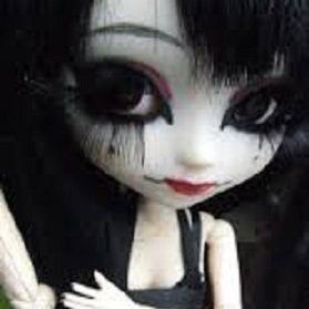 2007 Aesthetic, Bike Artwork, Zen Moments, Gothic Dolls, Creepy Dolls, Dark Photography, Doll Parts, Pretty Dolls, Gothic Art