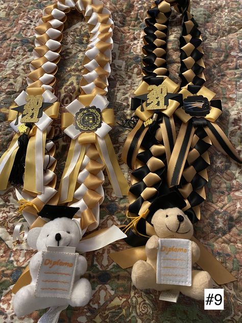 Graduation Leis Diy Ribbons, Graduation Leis Diy, Graduation Money Lei, Graduation Cap Decoration Diy, Diy Graduation Gifts, Graduation Flowers, Plush Flower, College Graduation Cap Decoration, Graduation Party Planning