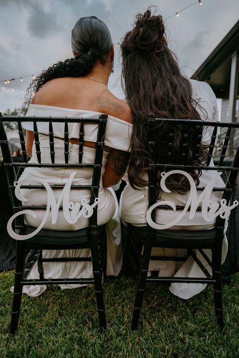 Lesbian Wedding Color Schemes, Gothic Lesbian Wedding, Lesbian Fall Wedding, Wlw Wedding Ideas, Gothic Wedding Reception, White Gothic Wedding, Engagement Videography, Lesbian Engagement Pictures, Mrs And Mrs Wedding