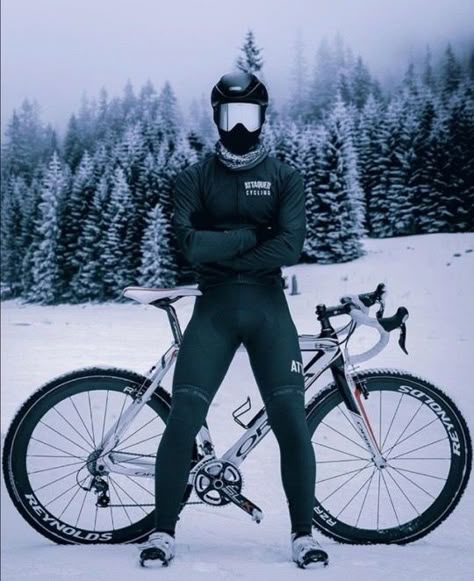 Mw Cycling Photography, Road Bike Women, Winter Cycling, I Want To Ride My Bicycle, Bicycle Maintenance, Cycling Art, Cycling Gear, Cycling Fashion, Mens Cycling