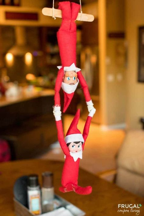 The Elves on the Shelves are up to mischief again and now they are bringing friends. Find the funniest ideas for 2 elf on the shelf scout elf buddies or more with these simple and amusing elf ideas. These funny elf on the shelf ideas for 2 elves are sure to delight the kids in the morning once your Elves return on 1st December. Easy ideas for 2 elves on the shelf. Elf on the Shelf ideas with more than one elf. Free Elf Printables, Elf Idea, Elf Printables, Elf Ideas Easy, Bad Elf, Pinterest Christmas, Elf Me, Awesome Elf On The Shelf Ideas, Elf Props