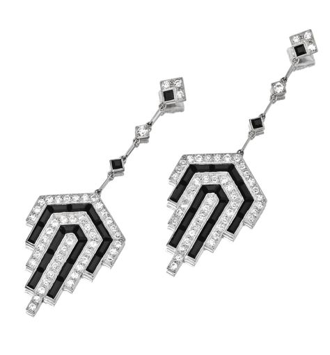 ART DECO PAIR OF ONYX AND DIAMOND PENDANT-EARRINGS.  The pendants formed of plaques of geometric design set with alternating bands of old European-cut diamonds and calibré-cut onyxes, supported on fringes of onyx and diamond links, the total diamond weight approximately 3.20 carats, mounted in platinum. Jewelry Market, Art Deco Jewelry Vintage, Earrings Outfit, Jewellery Design Sketches, Platinum Earrings, Vintage Jewelry Art, Onyx Jewelry, Diamond Jewelry Designs, Art Nouveau Jewelry