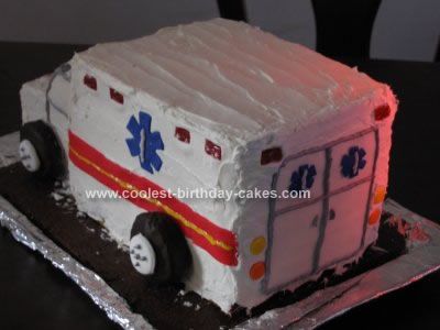 Homemade Ambulance Birthday Cake Design: This Homemade Ambulance Birthday Cake Design was made for my nephew's 4th birthday. Last year he wanted a fire truck, this year he requested an ambulance Ambulance Party, Ambulance Cake, Boyfriend Cake, Ems Week, Birthday Cake For Boyfriend, Firetruck Cake, Birthday Cake Design, Cake For Boyfriend, New Birthday Cake