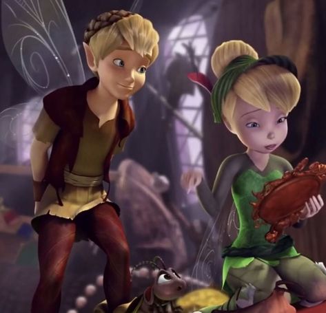 Tinkerbell And Vida, Tinkerbell And Terence, Disney Romance, Future Costume, 90 Anime, Tinkerbell And Friends, Disney Fairies, Prince Charming, Dreamworks