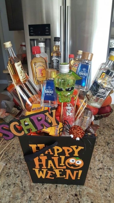 Prizes For Best Halloween Costume, Halloween Costume Contest Gift Ideas, Halloween Costume Contest Prize Ideas, Halloween Best Costume Prize, Costume Contest Prize Ideas Adults, Winner Gifts Prize Ideas, Halloween Basket Ideas For Adults, Prizes For Costume Contest, Boozed Halloween Basket Ideas