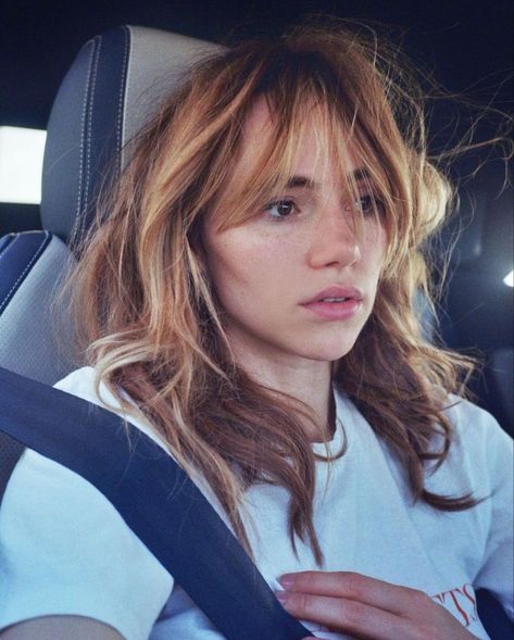 shes so hot Suki Waterhouse Hair, Suki Waterhouse, New Instagram, Hair Cut, Long Hair, Bangs, Instagram Posts, Hair, On Instagram