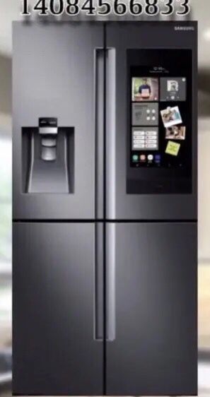 Bloxburg Family Kitchen Ideas, Bloxburg Decal Fridge, House Decals Codes, Bloxburg Kitchen Fridge Decals, Bloxburg Kitchen Ideas Modern Realistic, Tv Screen Bloxburg Decal, Fridge Screen Decal Bloxburg, Frigerator Bloxburg Decal, Realistic Fridge Bloxburg