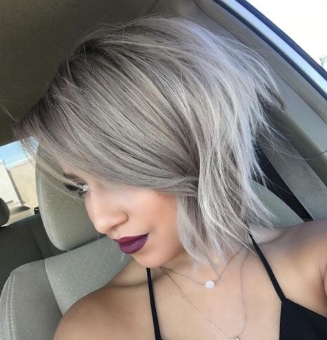 Ash Blonde Shaggy Bob                                                                                                                                                                                 More Popelavá Blond, Edgy Bob Haircuts, Modern Bob Haircut, Haircut Images, Short Grey Hair, Bob Hairstyles For Fine Hair, Short Bob Haircuts, Cute Hairstyles For Short Hair, Haircuts For Fine Hair