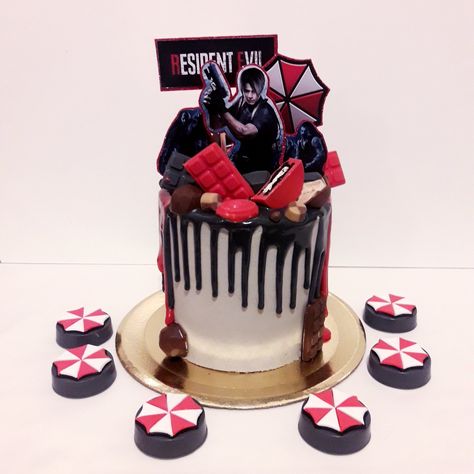 Drip Cake "Resident Evil" Resident Evil Cake Ideas, Resident Evil Birthday Cake, Resident Evil Birthday Party Ideas, Resident Evil Party Ideas, Resident Evil Cake, Resident Evil Birthday, Presents For My Boyfriend, Meta Quest 2, Spooky Night