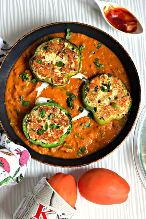 Chilly Paneer in Tomato Capsicum GravyCurries Chilly Paneer, Tomato Gravy Recipe, Stuffed Capsicum, Capsicum Recipes, Vegetarian Gravy, Paneer Dishes, Tomato Gravy, Strengthen Your Core, Veg Dishes