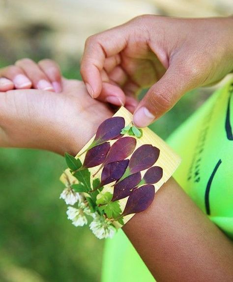 Nature Walk Bracelet Forest School Activities, Nature School, Outdoor Education, Backyard Camping, Nature Walk, Forest School, Nature Play, Nature Kids, Camping Crafts