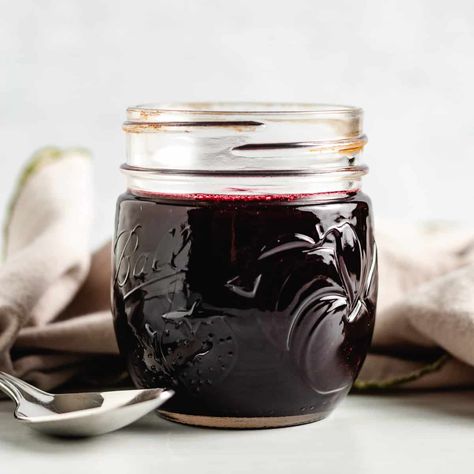 Do you love the sweet flavor of blackberries? If so, then you will love this Blackberry Simple Syrup recipe! This syrup is perfect for making cocktails, adding to your favorite breakfast items, or using it as a dessert topping. Blackberry Simple Syrup, Simple Syrup Recipe, Blackberry Syrup, Simple Syrup Recipes, Dessert Toppings, Syrup Recipe, Breakfast Items, Cocktail Making, Simple Syrup