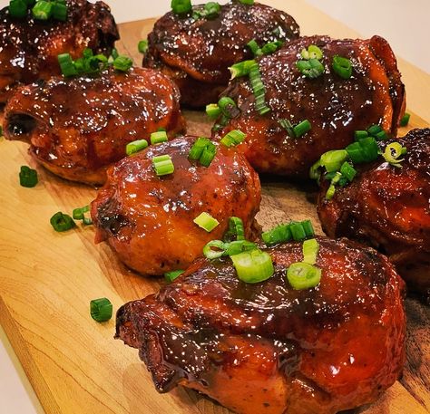 Yoder Smoker Recipes, Yoder Smoker, Smoker Ideas, Huli Chicken, Huli Huli, Smoked Recipes, Traeger Grill Recipes, Huli Huli Chicken, Marinated Chicken Thighs