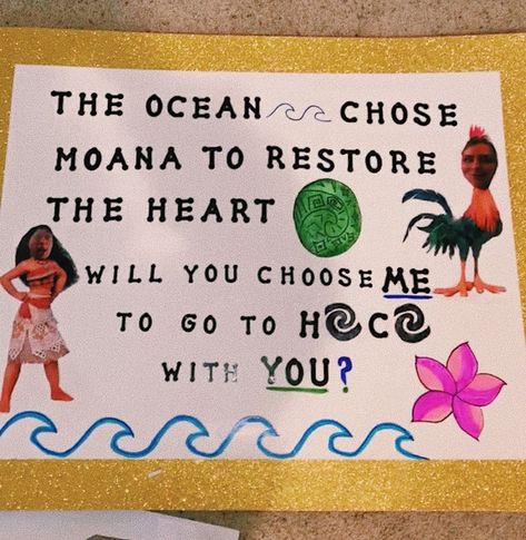 hoco sign ideas !! Moana Homecoming Proposal, Moana Hoco Proposals Ideas, Moana Hoco Proposal, Hoco Reply Ideas, Hoco Sign Ideas, Friend Proposal, Proposal Ideas Disney, Hoco Poster Ideas, Hoco Boards