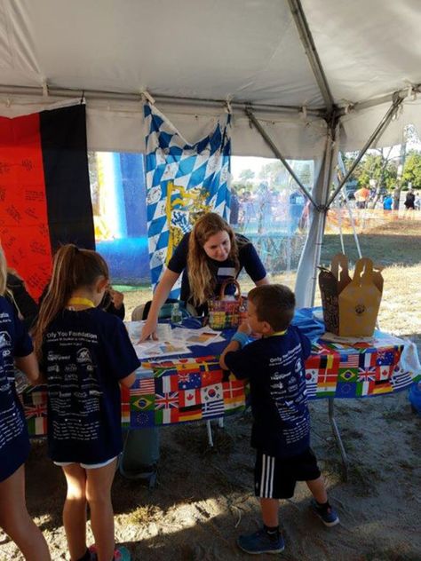 Au Pair in America Participants Make a Difference at Charity Event Charity Projects Community Service, Ways To Raise Money For Charity, Kids Charity, Community Fundraiser, Sensory Integration Therapy, Charity Work Ideas, Charity Run, 2024 Goals, Au Pair