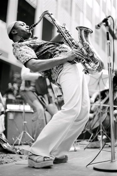 "George Adams" captured by Tom Marcello. Classical Musicians Photography, Jazz Photography, Musician Photos, Francis Wolff, Arte Jazz, Street Musicians, Saxophone Player, Musician Photography, Street Musician