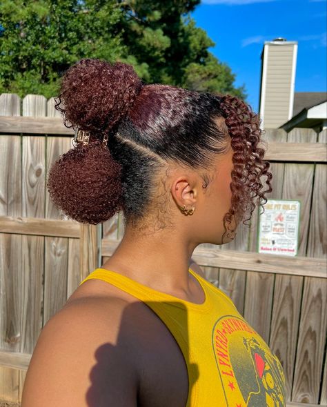 Get Inspired: Beautiful Afro Hair Buns for Beginners Curly Natural Hairstyles, Hairstyles Messy Bun, Hair Bun Design, Afro Hair Bun, Bun Design, Double Buns, Hairstyles Messy, Natural Hairstyle, Type 4 Hair