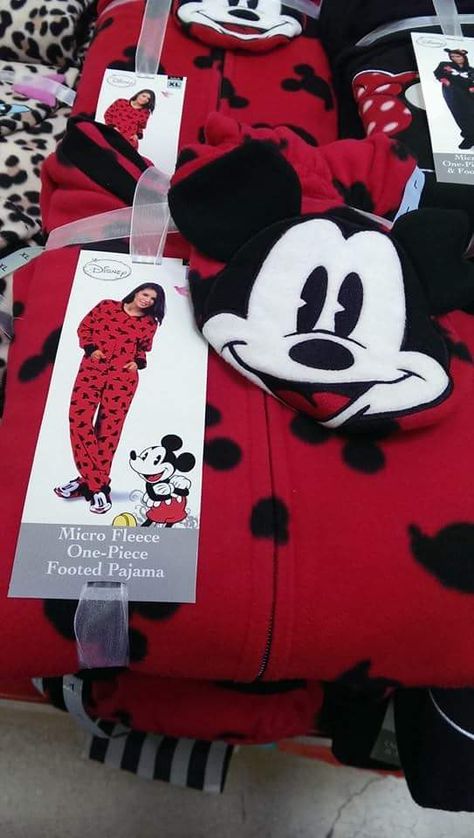 Mickey Clothes, Disney Pjs, Disney Tote Bags, Casa Disney, Mickey Mouse Pajamas, Cute Disney Outfits, Mickey Love, Minnie Mouse Outfits, Love Disney