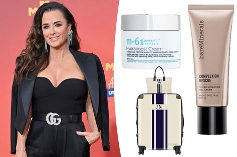 Kyle Richards shares her favorite beauty products Kyle Richards Hair, Madison Reed, Real Housewives Of Beverly Hills, Grey Roots, Kyle Richards, Housewives Of Beverly Hills, Color Kit, Beauty Must Haves, Dye My Hair