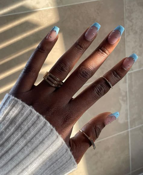 Sky Blue Tips Nails, Light Blue French Nail Designs, Light Blue And Gray Nails, Sky Blue Nails French Tip, Baby Blue Tips Nails, Blue French Tip With Rhinestones, Graduation Nails Blue And White, Baby Blue French Tip Nails Almond, Light Blue French Tip Nails Square