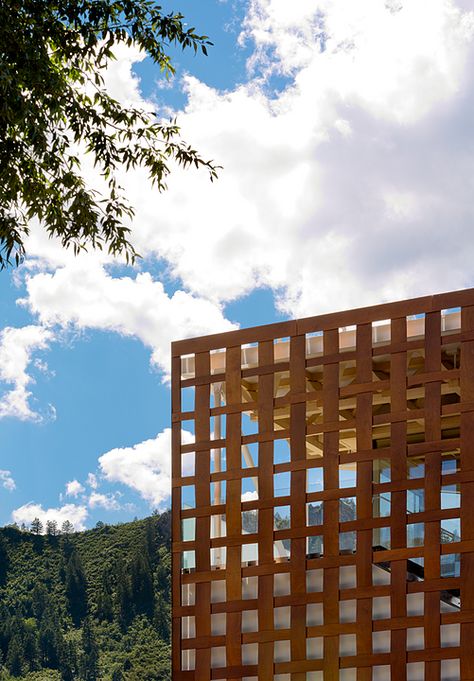 Aspen Art Museum, Aspen Art, Shigeru Ban, Downtown Core, Wood Facade, Japanese Architect, State Of Colorado, Ludwig Mies Van Der Rohe, Woven Wood