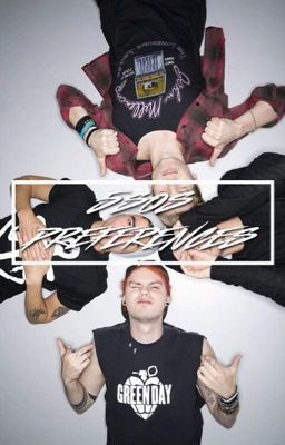 5sos Widget, Michael Ashton, 5sos Preferences, Summer Tumblr, 5sos Funny, 5sos Wallpaper, Thomas Hood, 5sos Pictures, Old Fan