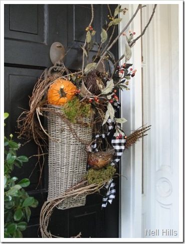 common ground : Weekend Inspiration: Fall Door Baskets Door Baskets, Cottage Girl, Fall Doodles, Fall Entry, Nell Hills, Front Door Baskets, Cottage Journal, Weekend Inspiration, Door Basket