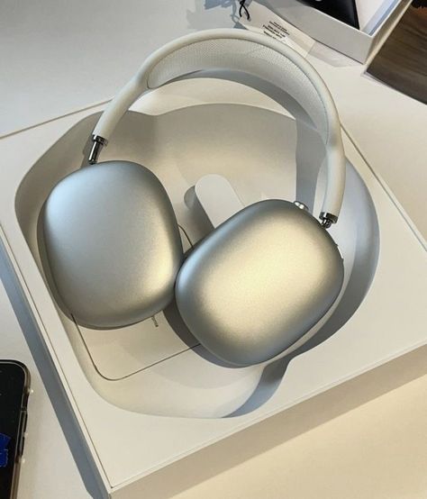 Cute Headphones, Airpods Apple, Apple Headphone, Tech Aesthetic, Airpods Max, Iphone Obsession, Earbud Headphones, Dolby Atmos, Active Noise Cancellation