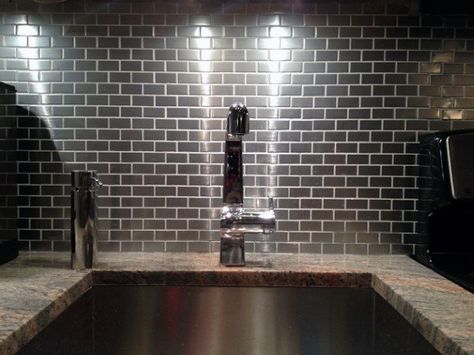 Top 50 Best Metal Backsplash Ideas - Kitchen Interior Designs Stainless Steel Subway Tile, Kitchen Window Treatments Diy, Kitchen Collage, Stainless Steel Tile Backsplash, Kitchen Tiling, Brew Room, Bar Backsplash, Kitchen Backsplash Tile Designs, Subway Backsplash