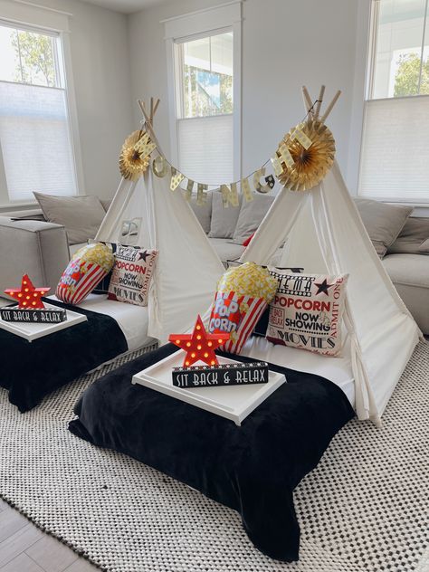 Tent Sleepover, Diy Teepee Tent, Sleepover Tents, Birthday Sleepover Ideas, Slumber Party Birthday, Diy Teepee, Birthday Sleepover, Tent Party, Sleepover Birthday