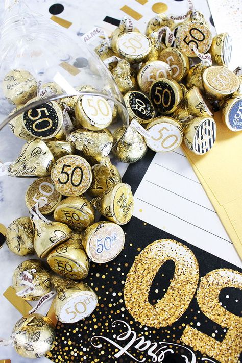 Black And Gold Fifty Birthday Party, 50th Golden Birthday Ideas For Women, 50th Birthday Party Favors For Women, Black And Gold 50th Birthday Ideas, 50th Birthday Favors Ideas, 50th Birthday Party Ideas For Men Theme Decoration, 50th Golden Birthday, 50th Birthday Party Centerpieces, 50th Birthday Favors