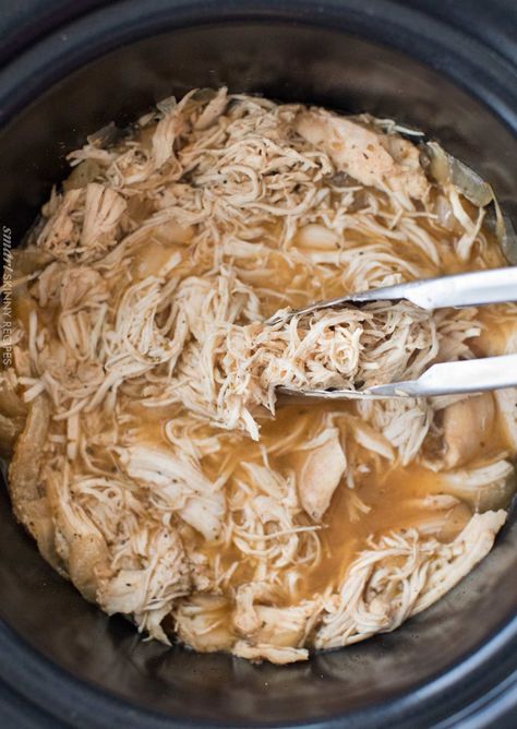 Easy all-purpose shredded chicken made in the crockpot with spices and beer.  Make a big batch and use it to make different meals all week long! | #chicken #shreddedchicken #pulledchicken #beer #braised #allpurpose #multipurpose #slowcooker #crockpot Crockpot Ranch Chicken Tacos, Crock Pot Chicken Tacos, Crockpot Shredded Chicken, Crockpot Pulled Chicken, Ranch Chicken Crockpot, Chicken Ranch Tacos, Crockpot Dump Recipes, Pulled Chicken Recipes, Shredded Chicken Crockpot