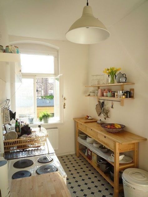 Kitchen Narrow, Long Narrow Kitchen, Kitchen Tiny, Moms Kitchen, Shared Apartment, Narrow Kitchen, Kitchen Black, 1st Apartment, London Flat