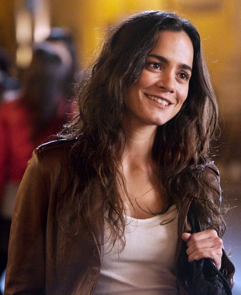 Alice Braga Alice Braga Queen Of The South, Teresa Queen Of The South, Alice Braga, Queen Of The South, Electric Daisy, Face Images, Walk Of Fame, Love At First, Love At First Sight